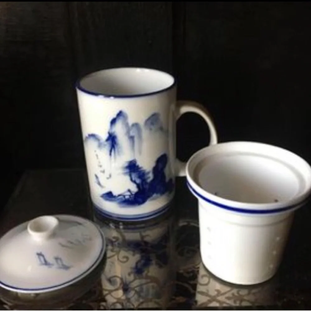 Tea cup - Picture 3 of 5